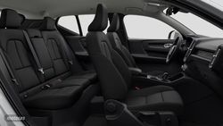 Volvo XC40 Essential, B3 Mild hybrid, Gasolina - Miniatura 12
