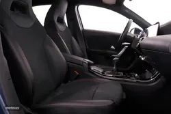 Mercedes Clase A A 200 AMG LINE 163CV 5P # IVA DEDUCIBLE,NAVY,CAMARA TRASERA,PARKTRONIC - Miniatura 20
