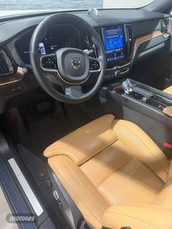 Volvo XC 60 XC60 XC60 Ultra, T6 AWD Híbrido enchufable, Eléctrico/Gasolina, Bright - Miniatura 5