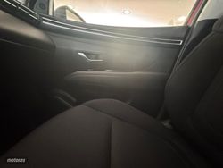 Hyundai Tucson 1.6 TGDI 48V Tecno 2C 4x2 - Miniatura 16