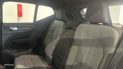 Volvo XC40 XC40 Plus, B3 Mild hybrid, Gasolina, Dark - Miniatura 7