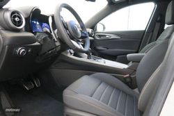 Alfa Romeo Tonale 1.3 Multi-air PHEV Q4 Tributo Italiano - Miniatura 100