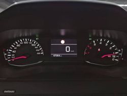 Peugeot 2008 Puretech 100 S&S 6 Vel. MAN Active Pack - Miniatura 128