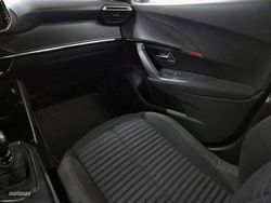 Peugeot 2008 Puretech 100 S&S 6 Vel. MAN Active Pack - Miniatura 142