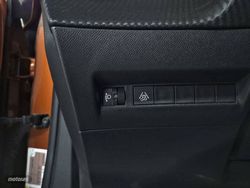 Peugeot 2008 Puretech 100 S&S 6 Vel. MAN Active Pack - Miniatura 37