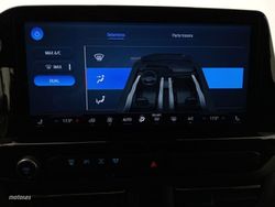 Ford Tourneo 2.0 150CV - Miniatura 16