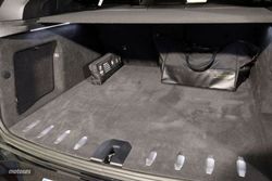 BMW XM 4.4 PHEV 653cv - Miniatura 38