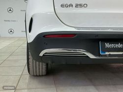Mercedes EQA 250 - Miniatura 12