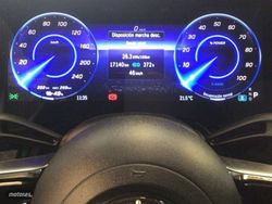 Mercedes EQS 580 4MATIC - Miniatura 18