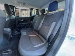 Jeep Renegade 1.0 Gasolina 88 kW (120 CV) Limited - Miniatura 10