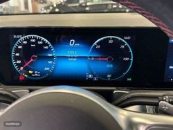 Mercedes EQB 300 4MATIC - Miniatura 17
