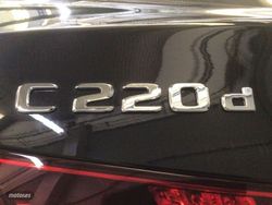 Mercedes Clase C C 220 d Berlina - Miniatura 12