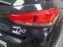Hyundai i30 1.0 T-GDi 120 CV Hybrid 48V Creative - Miniatura 21