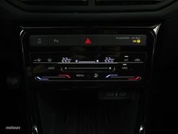Volkswagen T-Cross 1.0 TSI 85KW MAS 5P - Miniatura 11