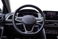 Volkswagen T-Roc Life 1.0 TSI 85 kW - Miniatura 17