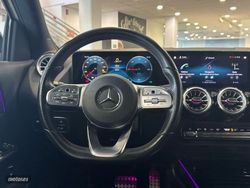 Mercedes EQA 300 4MATIC - Miniatura 9