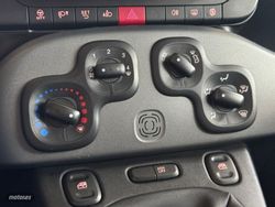 Fiat Panda Cross 1.0 Hybrid 51 kW - Miniatura 21