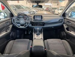 Nissan Qashqai DIG-T 140Cv MHEV 4x2 Acenta - Miniatura 35