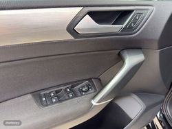 Volkswagen Touran Life 2.0 TDI 110kW (150CV) DSG - Miniatura 19