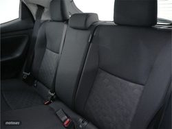 Toyota Yaris 1.5 e-CVT 116CV 120H Active Plus - Miniatura 19