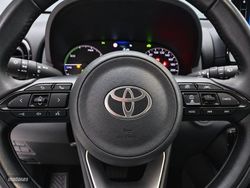 Toyota Yaris 1.5 e-CVT 116CV 120H Active Plus - Miniatura 9