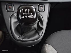 Fiat Panda 1.0 Hybrid 70CV City Life - Miniatura 17