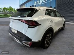 Kia Sportage 1.6 CRDi MHEV 100kW (136CV) Business 4x4 - Miniatura 4