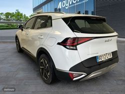Kia Sportage 1.6 CRDi MHEV 100kW (136CV) Business 4x4 - Miniatura 6