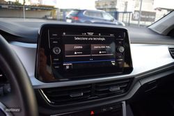 Volkswagen T-Roc Life 2.0 TDI 85 kW - Miniatura 11