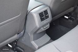 Volkswagen T-Roc Life 2.0 TDI 85 kW - Miniatura 17