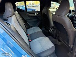 Volvo XC40 2.0 B3 G Core Auto - Miniatura 12