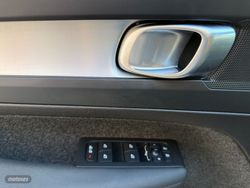 Volvo XC40 2.0 B3 G Core Auto - Miniatura 21