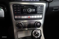 Mercedes Clase SLK SLK 200 BlueEfficiency 7G Plus 184cv - Miniatura 21