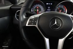 Mercedes Clase SLK SLK 200 BlueEfficiency 7G Plus 184cv - Miniatura 28