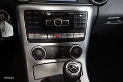 Mercedes Clase SLK SLK 200 184cv 7G Tronic - Miniatura 20