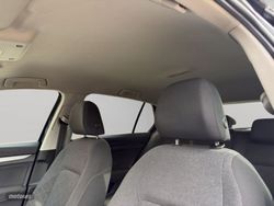 Volkswagen Golf Life 1.0 TSI 81kW (110CV) - Miniatura 9