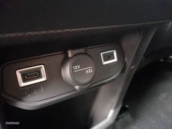Citroen C5 Aircross HYBRID 107kW (145CV) e-DCS6 Max - Miniatura 27