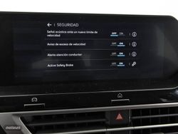 Citroen C4 Hybrid 145 ë-DCS6 Plus - Miniatura 31