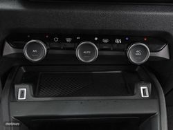 Citroen C4 Hybrid 145 ë-DCS6 Plus - Miniatura 33