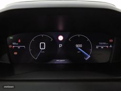 Peugeot 2008 Puretech 130 S&S EAT8 Allure - Miniatura 10