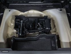 Peugeot 2008 Puretech 130 S&S EAT8 Allure - Miniatura 111