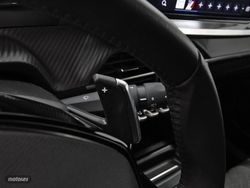 Peugeot 2008 Puretech 130 S&S EAT8 Allure - Miniatura 25