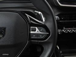 Peugeot 2008 Puretech 130 S&S EAT8 Allure - Miniatura 57