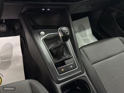 Volkswagen Golf Variant Bussines 2.0 TDI 115 c.v - Miniatura 24
