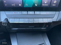 Opel Astra 1.2T XHT Hybrid 107kW eDCT6 Ultimate - Miniatura 29