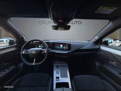 Opel Astra 1.2T XHT Hybrid 107kW eDCT6 Ultimate - Miniatura 9