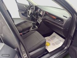 Volkswagen T-Roc Edittion 2.0 TDI 115 c.v - Miniatura 19
