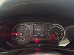 Volkswagen T-Roc Edittion 2.0 TDI 115 c.v - Miniatura 23