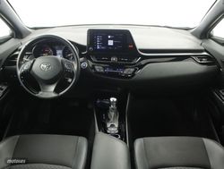 Toyota C-HR 1.8 VVT-I HYBRID ADVANCE AUTO 5P - Miniatura 4