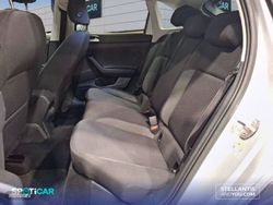 Volkswagen Taigo 1.0 TSI 85kW (116CV) DSG "Más" - Miniatura 10